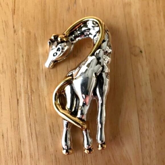 Giraffe Pendant Pin New Safari Zoo Dual Function Necklace Brooch Triple … - Picture 3 of 12